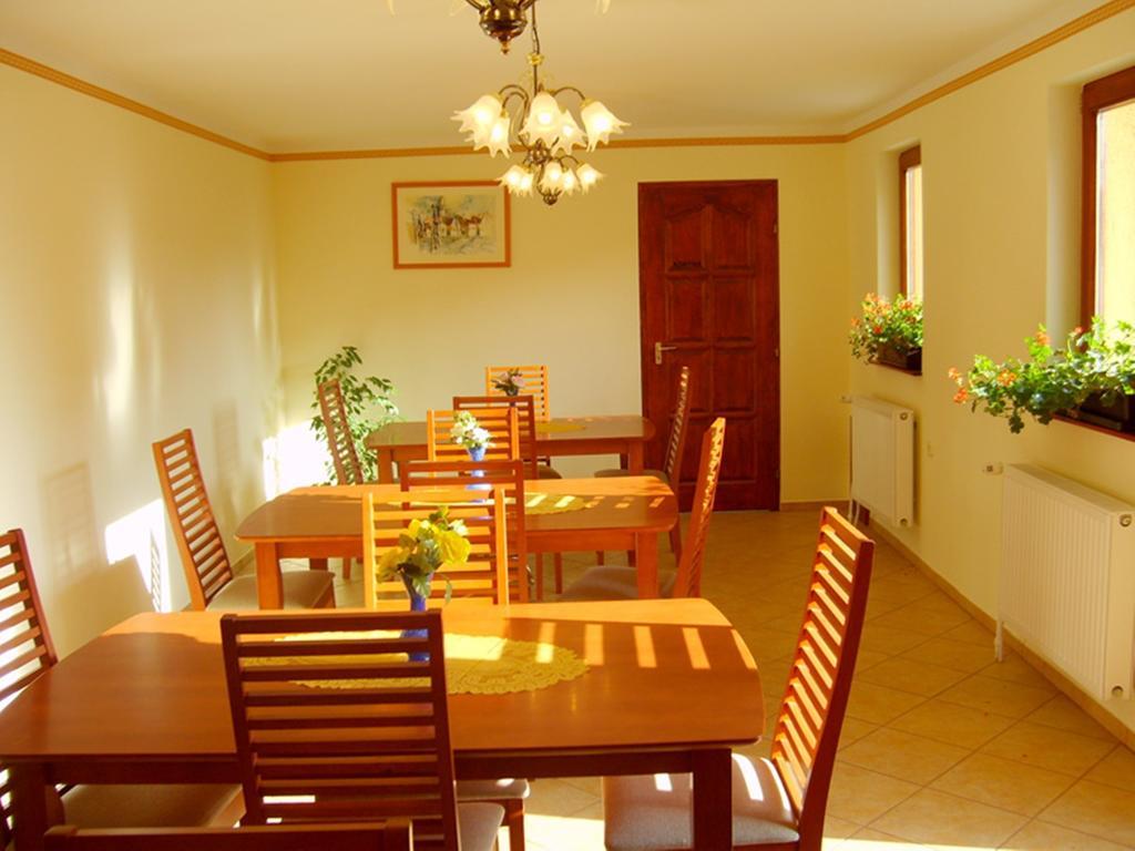 Szuts Panzio Bed and Breakfast Fertőrákos Εξωτερικό φωτογραφία